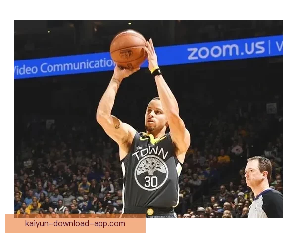 尼克斯7人得分上双险胜鹈鹕 布伦森32分唐斯两双助球队豪取7连胜